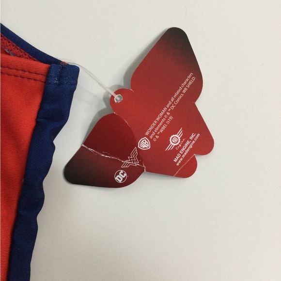 Wonder Woman One-Piece Swimsuit Sz XL , Brand New 💫 - Picture 4 of 13